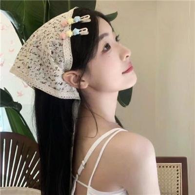 蓝色长袍